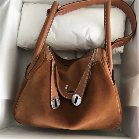 pursebop hermes lindy bag.